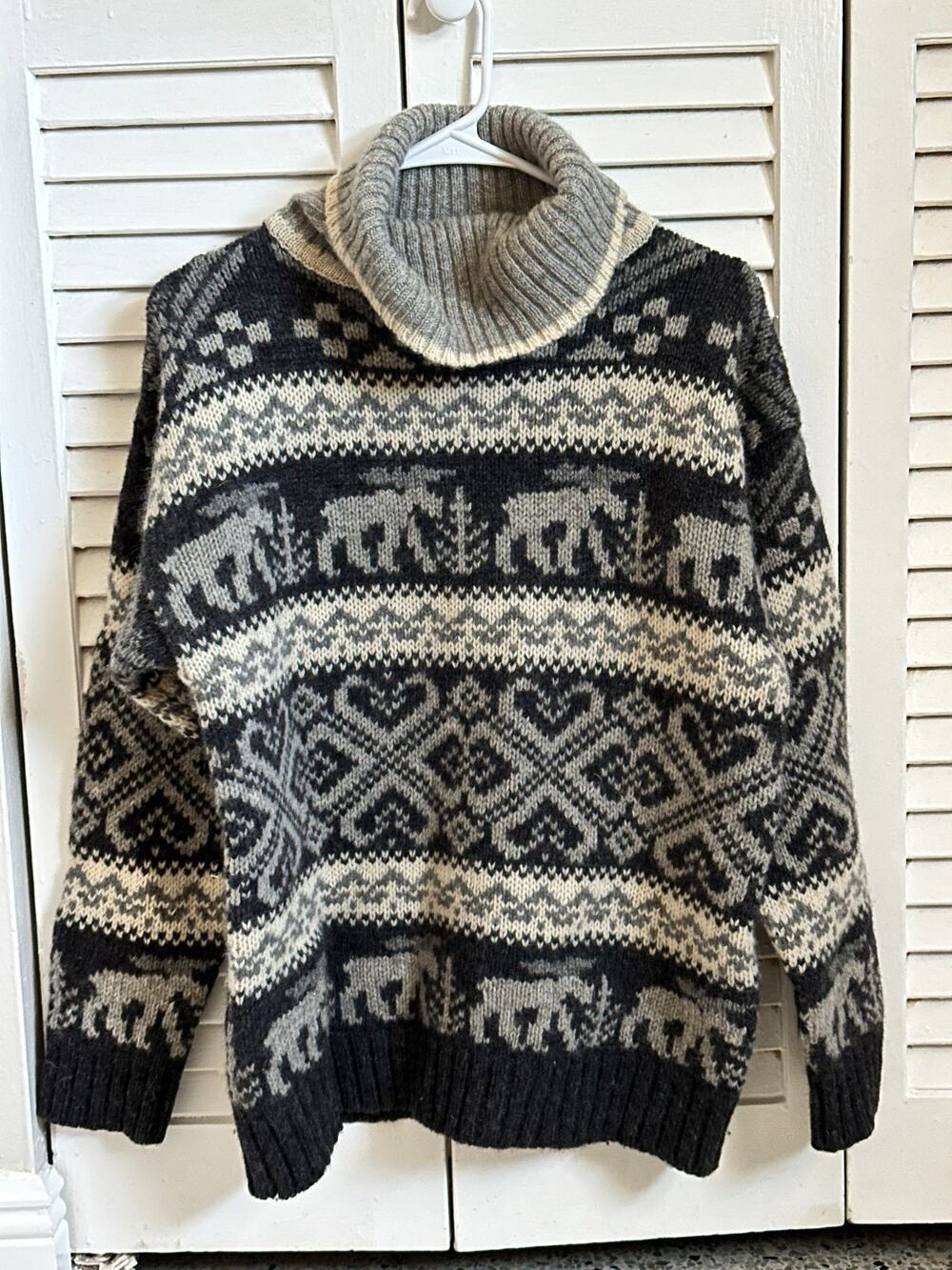 Vintage 90s Eddie Bauer Turtleneck Sweater M Wool Fair Isle Moose New England